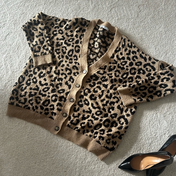 ZARA Oversize Animal Print Leopard Cardigan - Picture 4 of 6